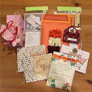 HAND-MADE GIFT PACK